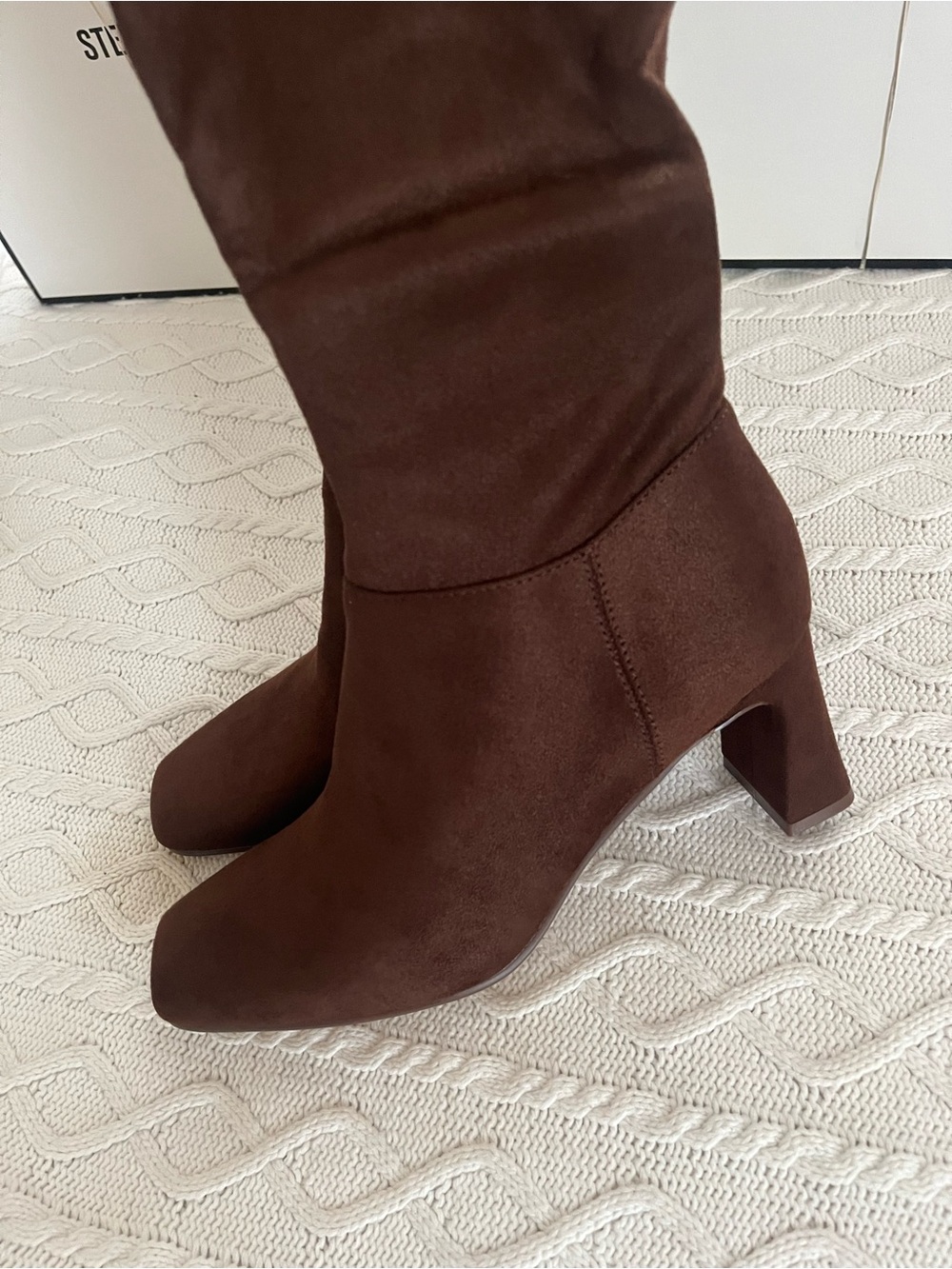 New! Steve Madden Brown Faux Suede Knee-High Block Heel Boots Various Sizes - Picture 16 of 16